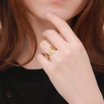 Bague argentée au design géométrique de renard