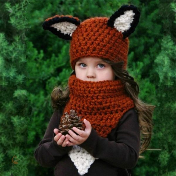 Accessoires en hiver : bonnet renard et écharpe