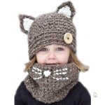 Ensemble bonnet et écharpe pour look d'hiver enfant