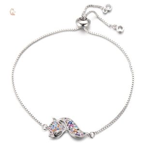 Accessoire mode chic avec design renard