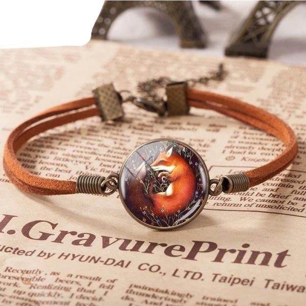 Bracelet artistique représentant un renard roux élégant
