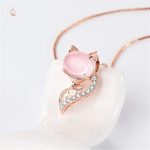 Bijou délicat en argent et perle rose pour femmes