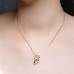 Collier tendance avec renard et perle en rose