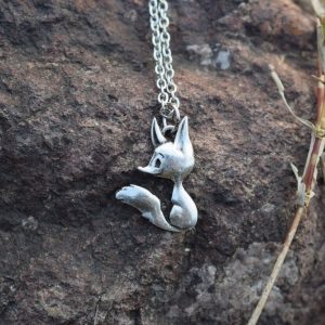 Collier mignon représentant un renard en argent