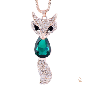 Collier Renard Émeraude, bijou délicat et élégant