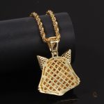 Accessoire tendance : collier avec renard stylisé