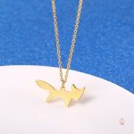 Collier féminin doré avec design renard adorable