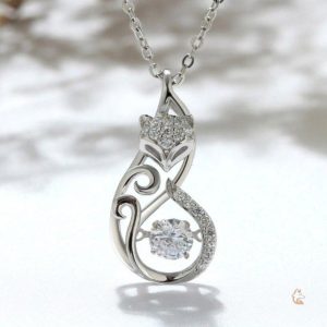 Bijou en argent représentant un renard pour femme