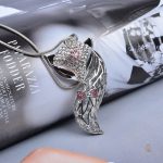 Collier femme en forme de renard avec joyaux