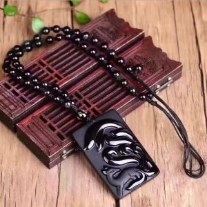 Bijou homme en obsidienne avec motif renard