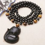 Création artisanale : collier renard avec perles élégantes