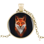 Collier en forme de renard, motif roux distinctif