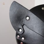 Masque renard élégant en cuir pour un style audacieux