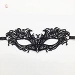 Masque renard en dentelle pour fêtes costumées