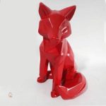 Statue moderne de renard en origami élégant
