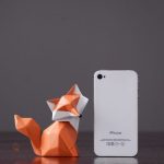 Décoration murale : statue de renard en origami